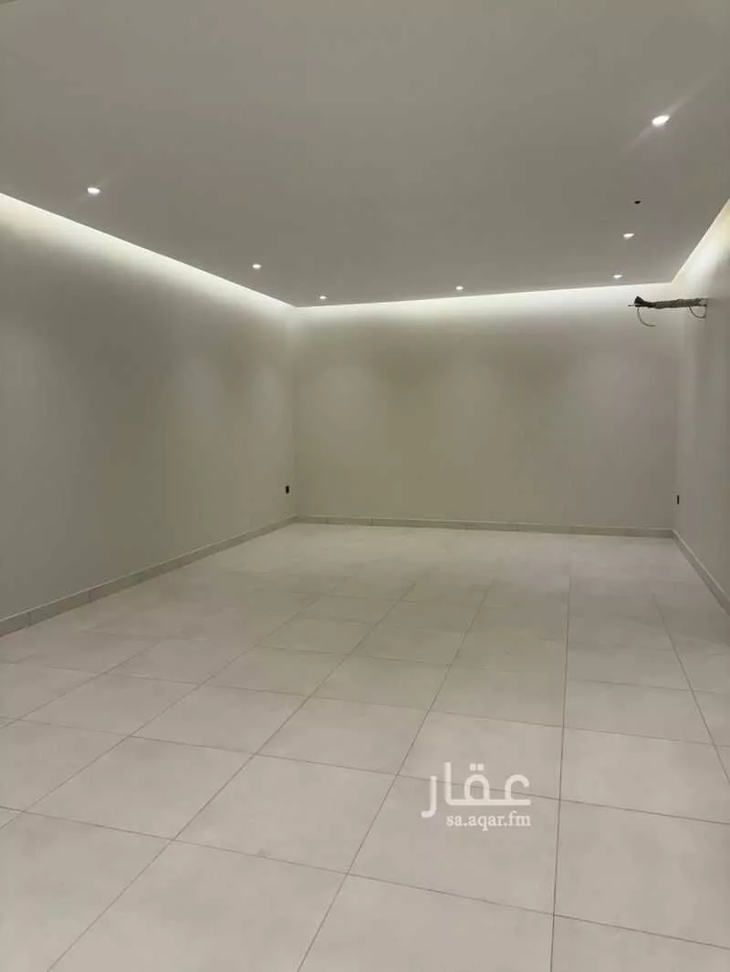 شقة 4 غرف في الواحة 7