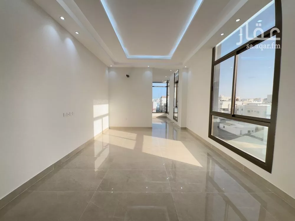 5 bedroom apartment in Al Rawdah 13