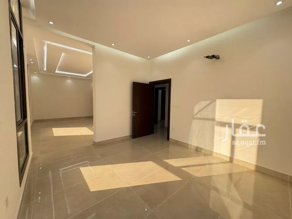 5 bedroom apartment in Al Rawdah 15