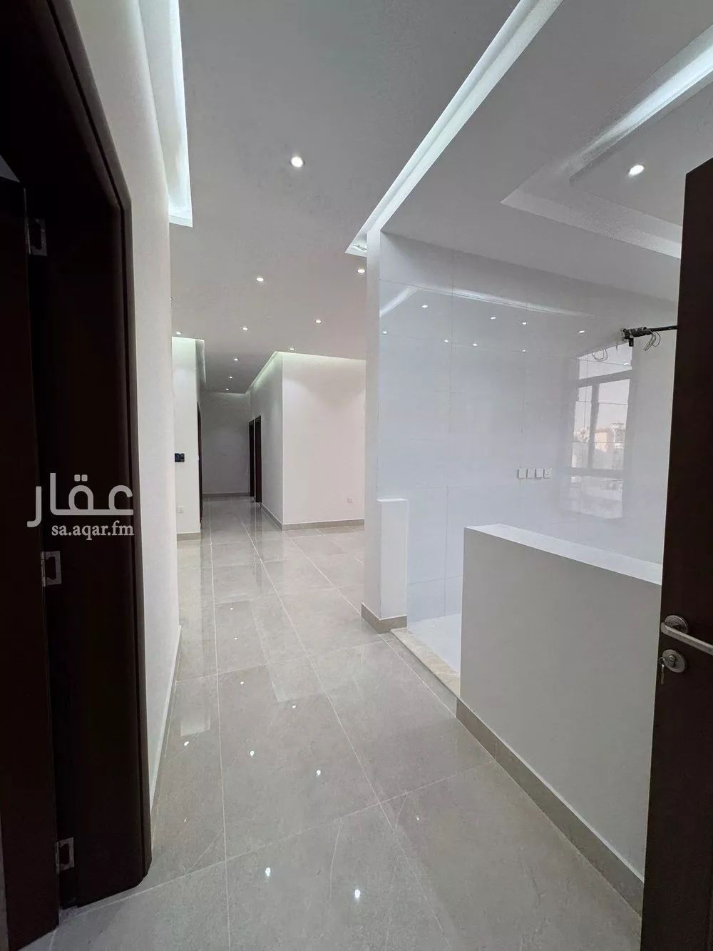 5 bedroom apartment in Al Rawdah 4
