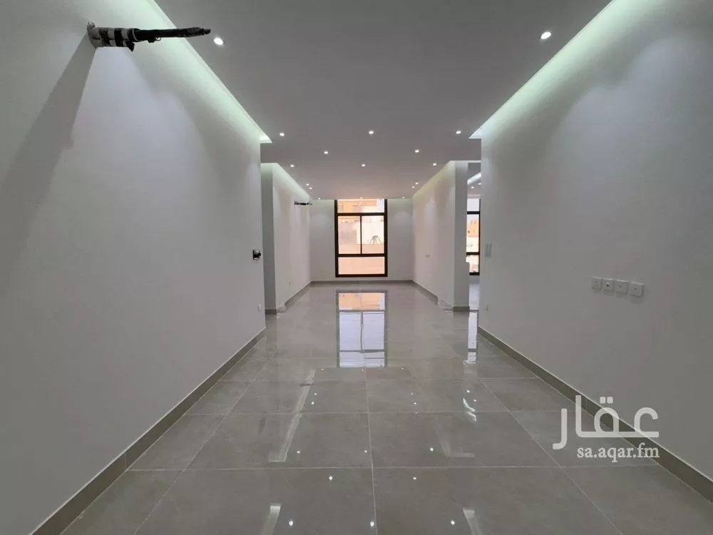 5 bedroom apartment in Al Rawdah 8