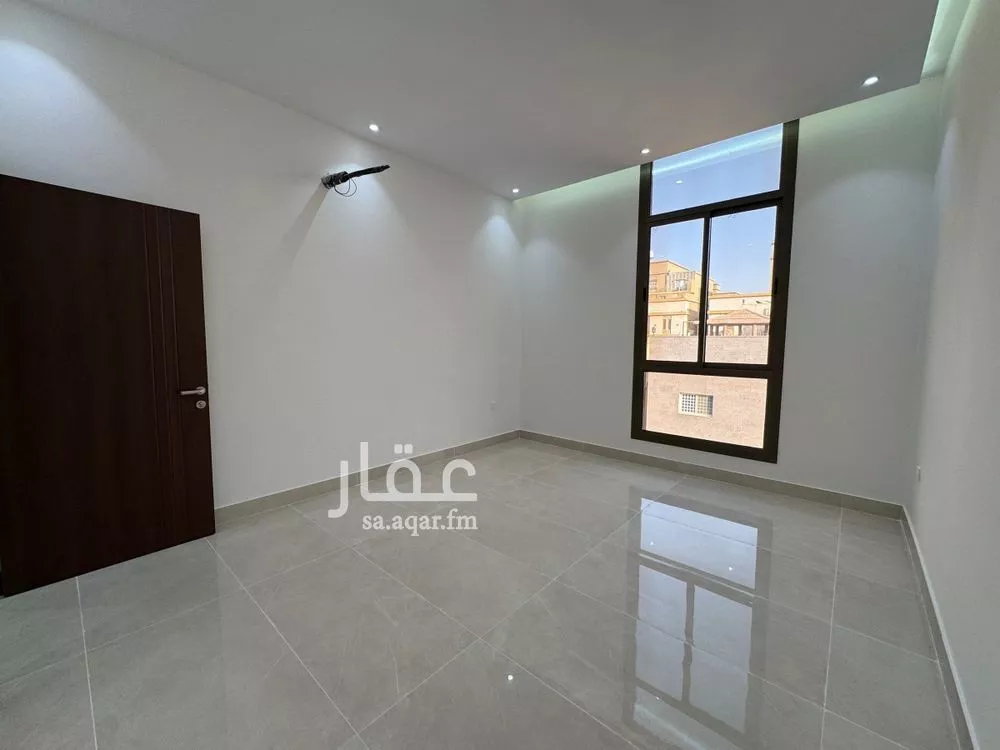 5 bedroom apartment in Al Rawdah 10