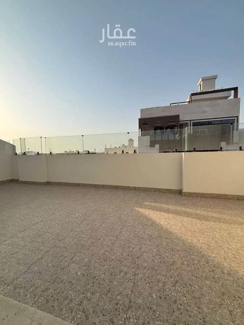 4 bedroom apartment in Al Rawdah 11