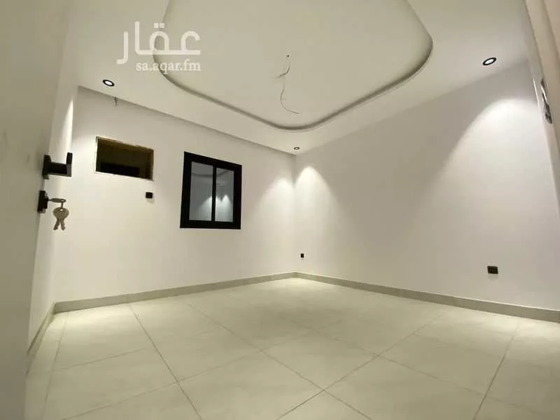 شقة 5 غرف في الصفا 7