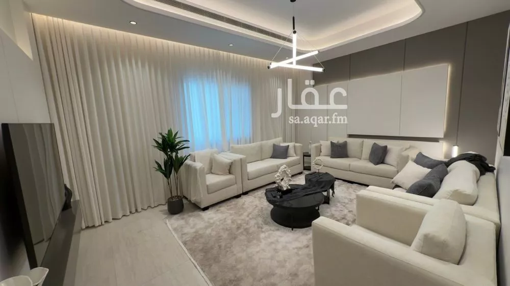 شقة 7 غرف في الرويس 11