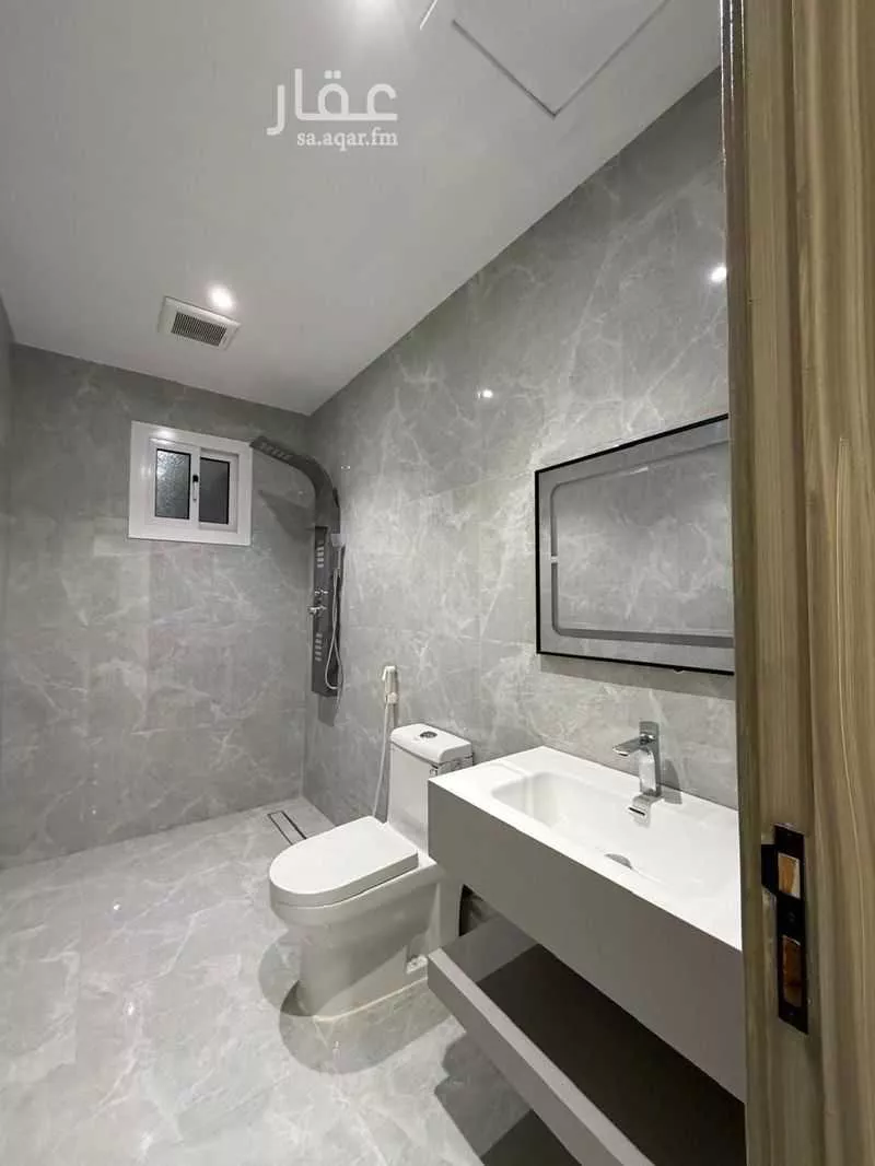 5 bedroom apartment in Taibah 5