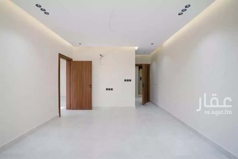 5 bedroom apartment in Al Salamah 11