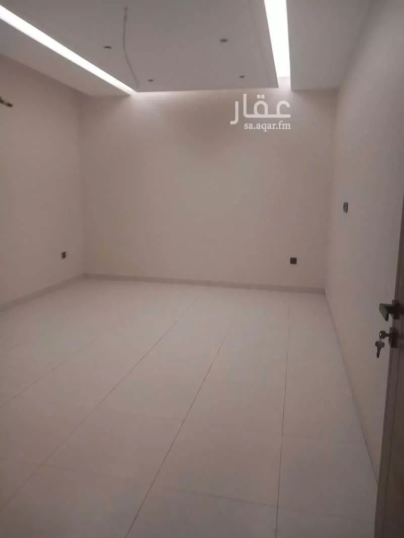 شقة 4 غرف في الرحاب 6