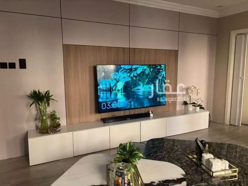 6 bedroom apartment in Al Marwa 2