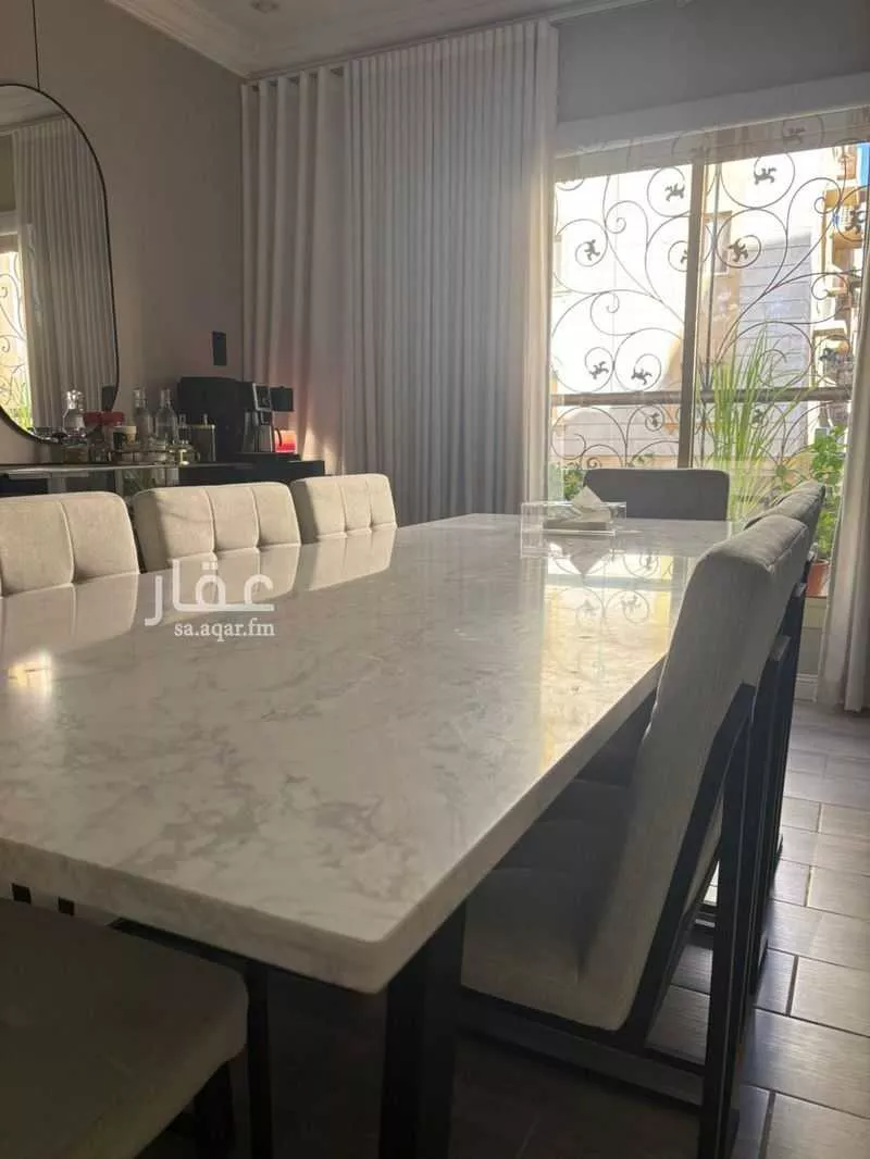 6 bedroom apartment in Al Marwa 7