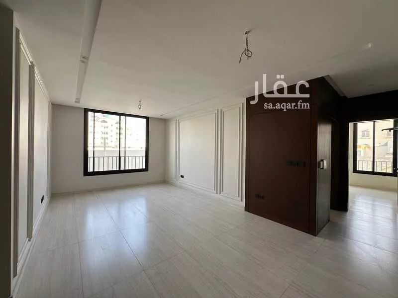 3 bedroom apartment in Al Rawdah 6