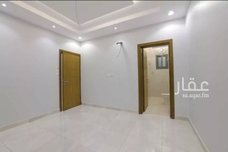3 bedroom apartment in Al Aziziyah 4