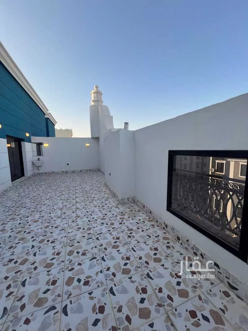 5 bedroom villa in Al Manar 12