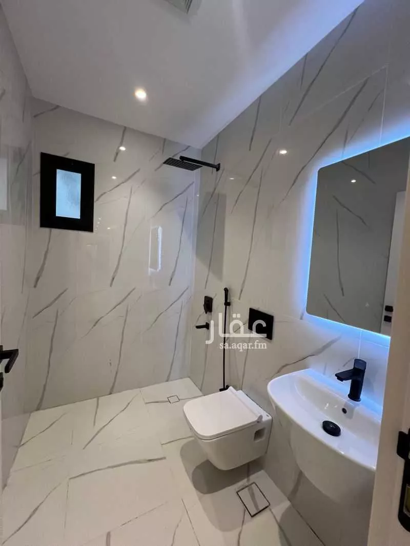 5 bedroom villa in Al Manar 9