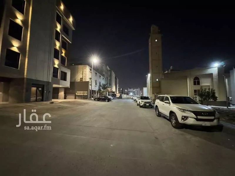 5 bedroom apartment in Um Hableen 4
