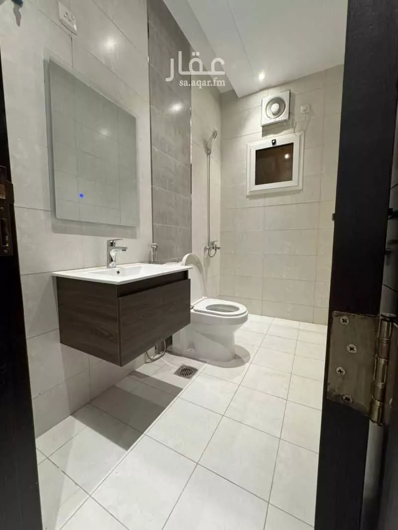 5 bedroom apartment in Um Hableen 6