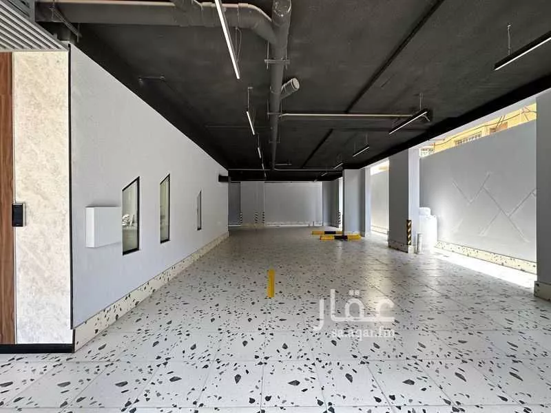 2 bedroom apartment in Al Rawdah 5