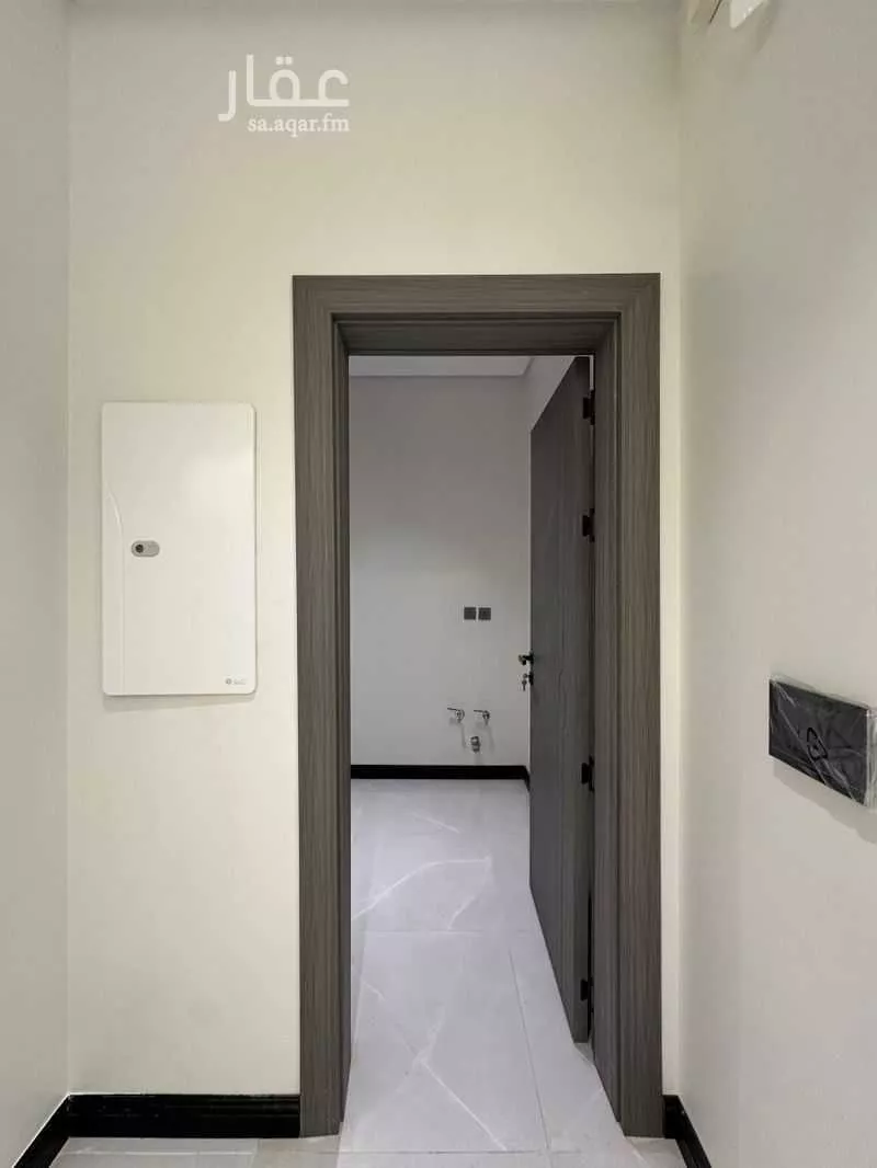 2 bedroom apartment in Al Rawdah 10