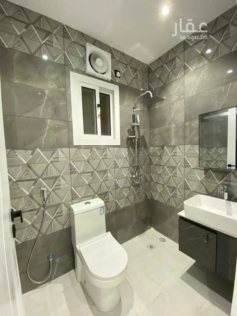 5 bedroom apartment in Mishrifah 12