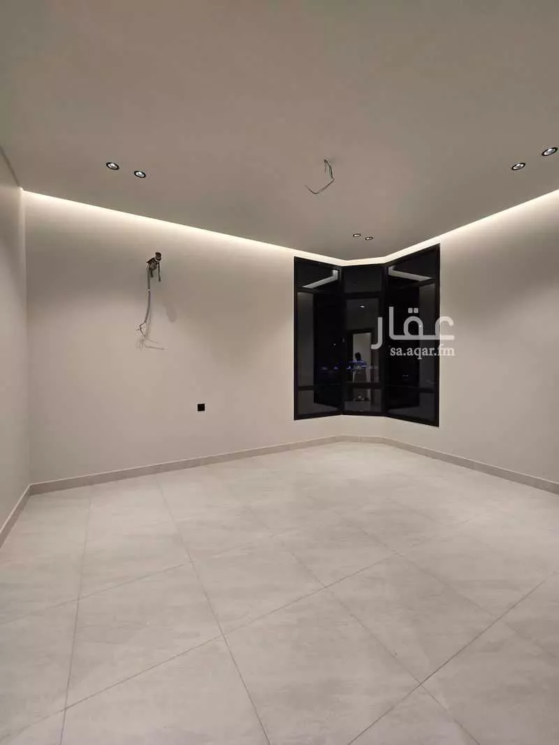 3 bedroom apartment in Al Rawdah 13