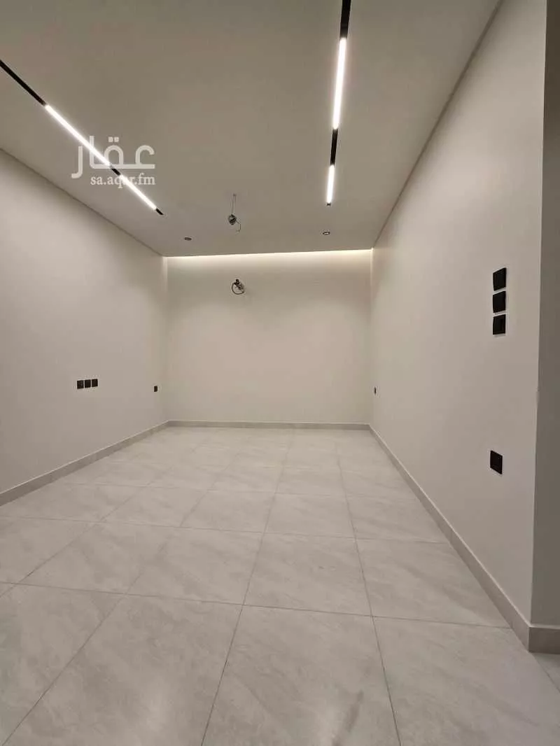 3 bedroom apartment in Al Rawdah 10