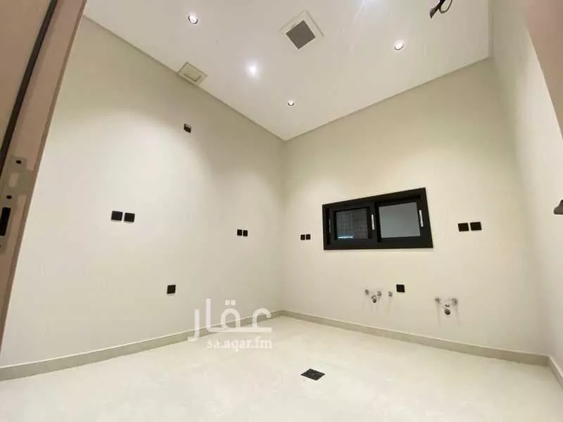 3 bedroom apartment in Al Nuzhah 14