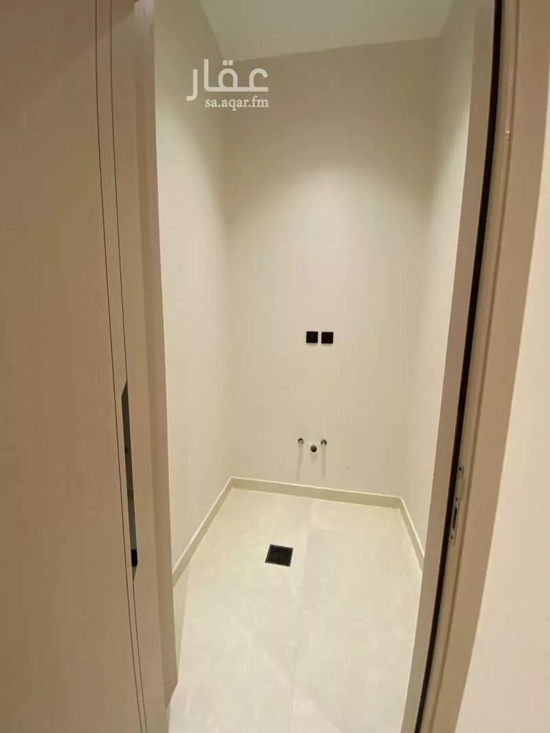 3 bedroom apartment in Al Nuzhah 9