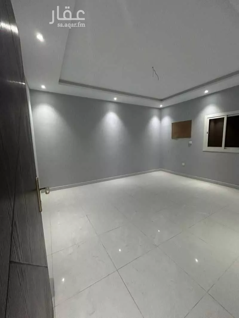 5 bedroom apartment in Ar Rayan, Jeddah 6