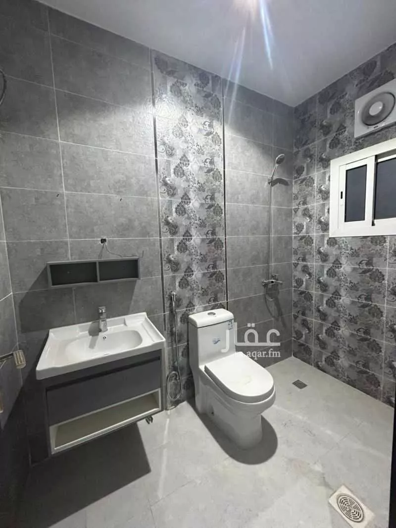 5 bedroom apartment in Ar Rayan, Jeddah 8