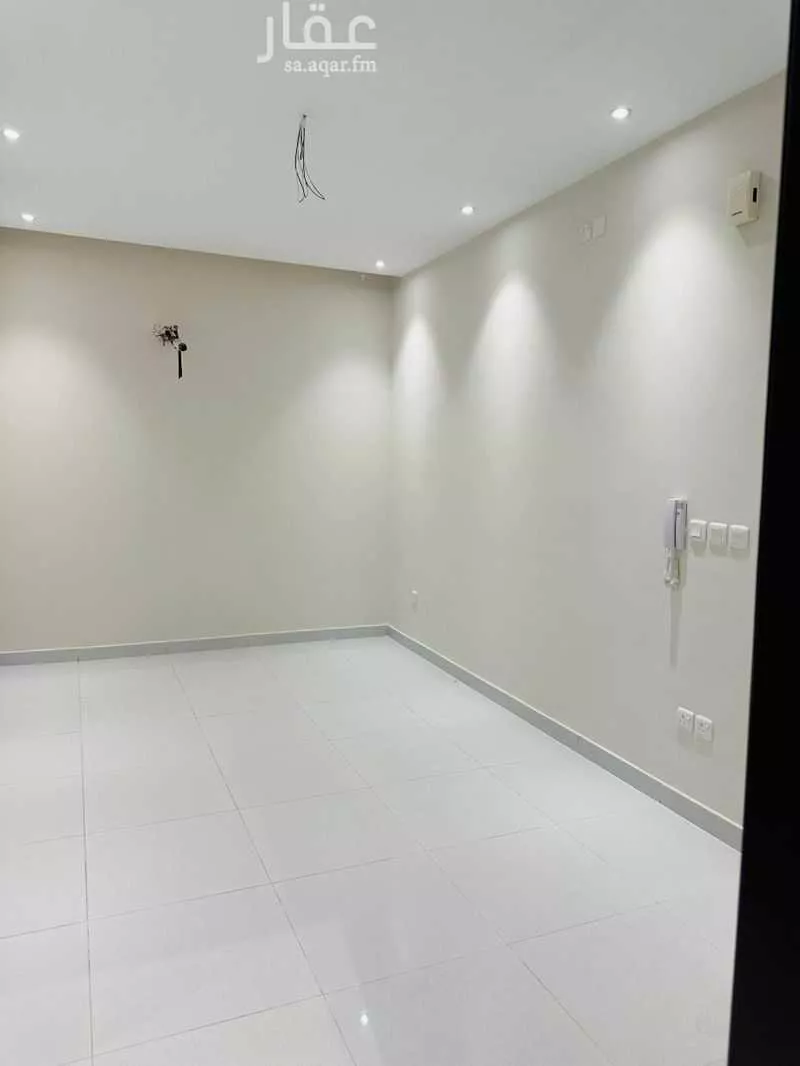 4 bedroom apartment in Ar Rayan 9
