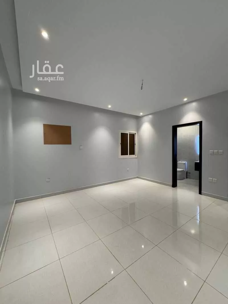 شقة 4 غرف في الريان 7