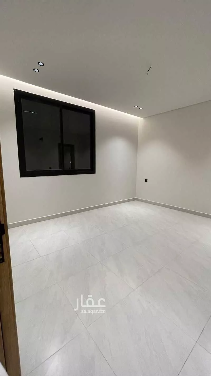 4 bedroom apartment in Al Rawdah 15