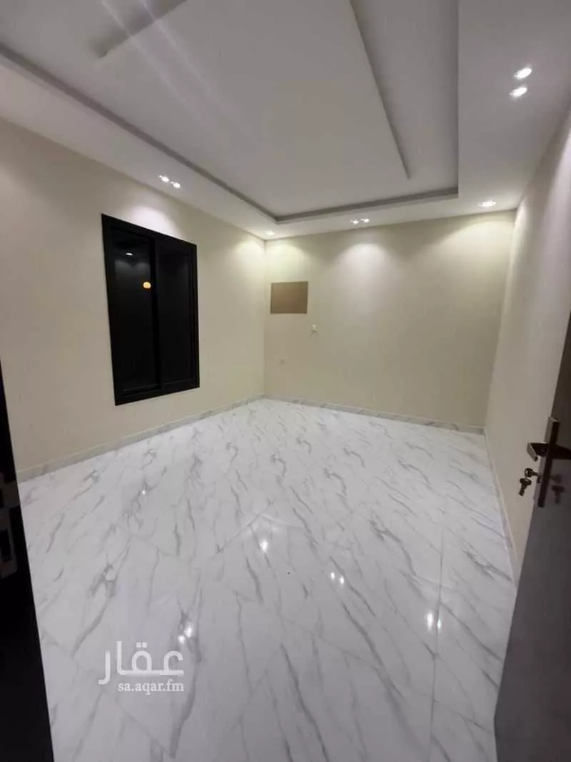 6 bedroom apartment in Muraykh 8