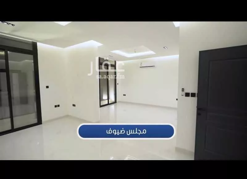 شقة 6 غرف في الريان 3