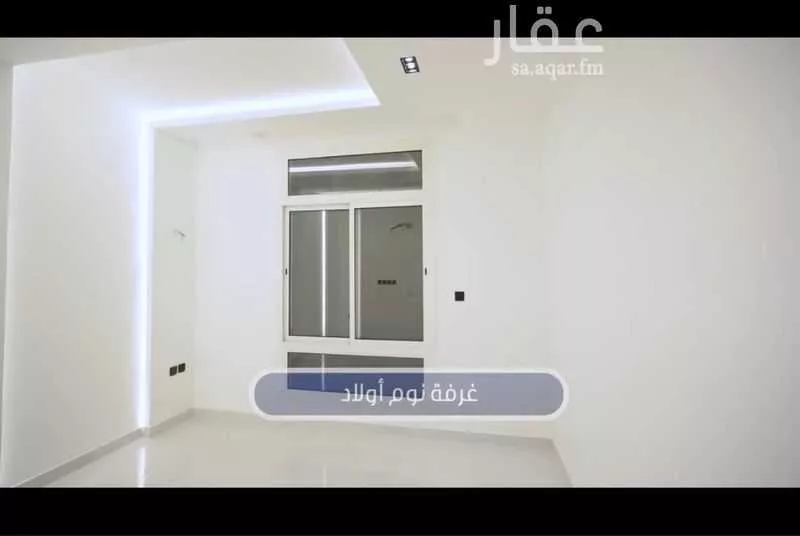 شقة 6 غرف في الريان 8