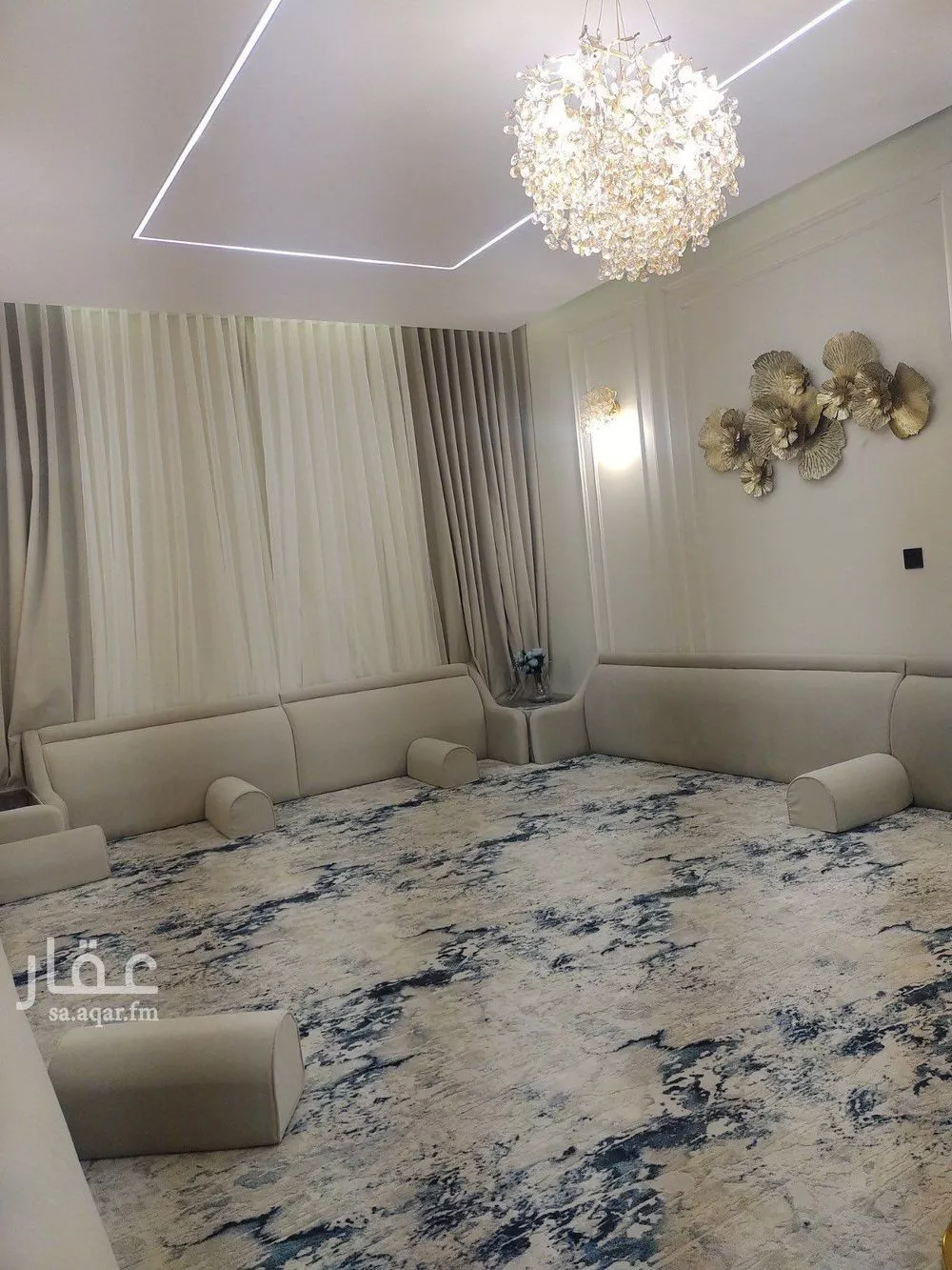 5 bedroom apartment in Al Manar 2