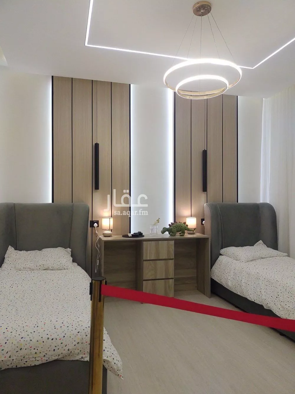 5 bedroom apartment in Al Manar 4