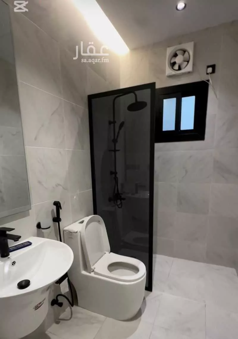 5 bedroom apartment in Al Marwa 7