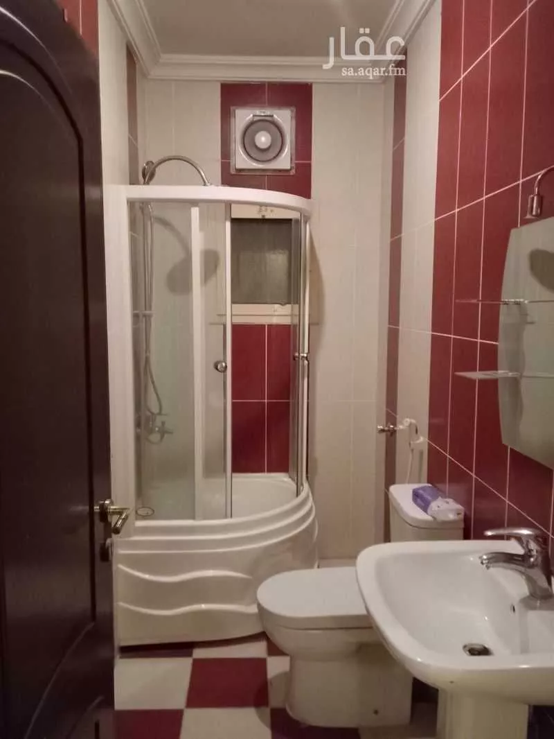 4 bedroom apartment in Al Marwa 6