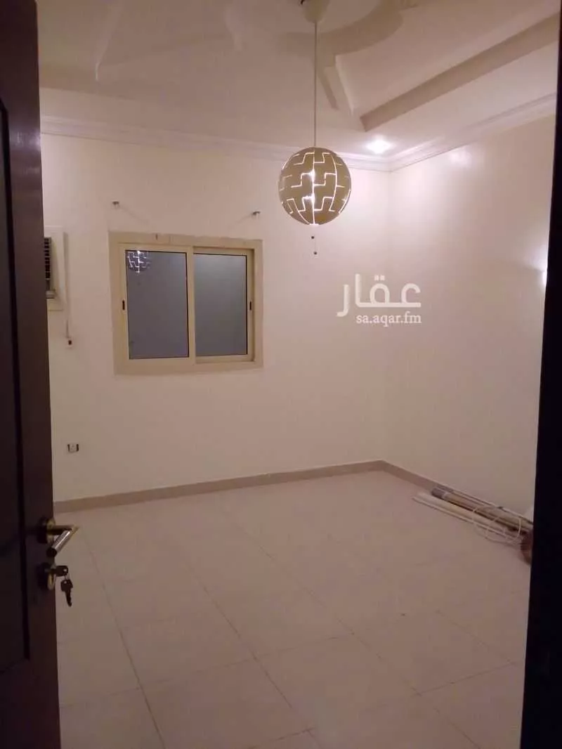 4 bedroom apartment in Al Marwa 8
