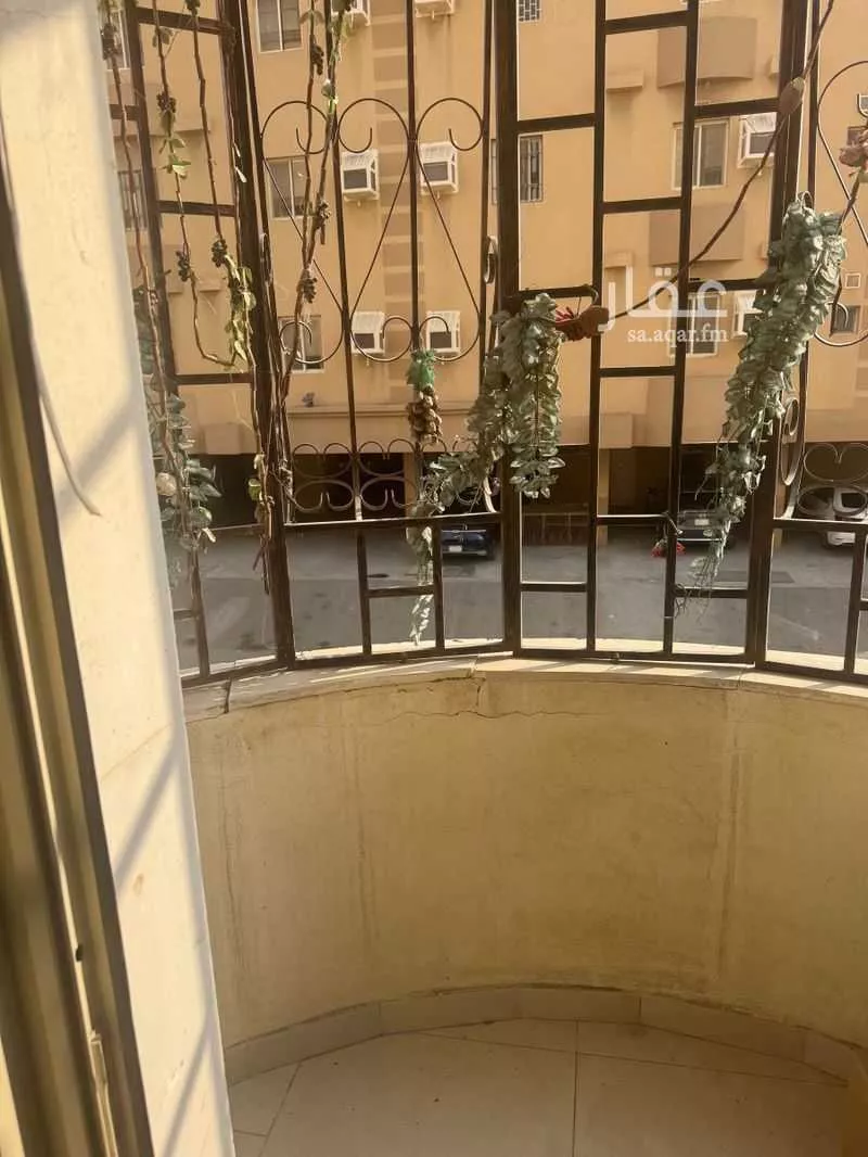 7 bedroom apartment in Al Manar 12