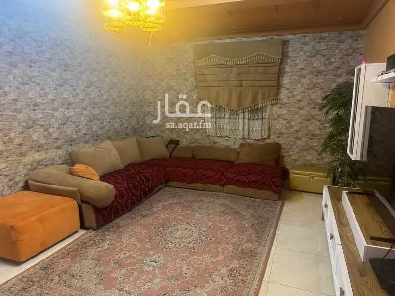 7 bedroom apartment in Al Manar 8