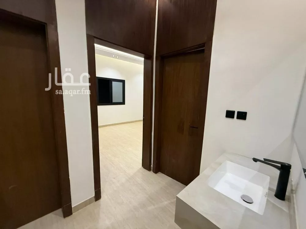 7 bedroom floor in Al Rahmaniyyah 10