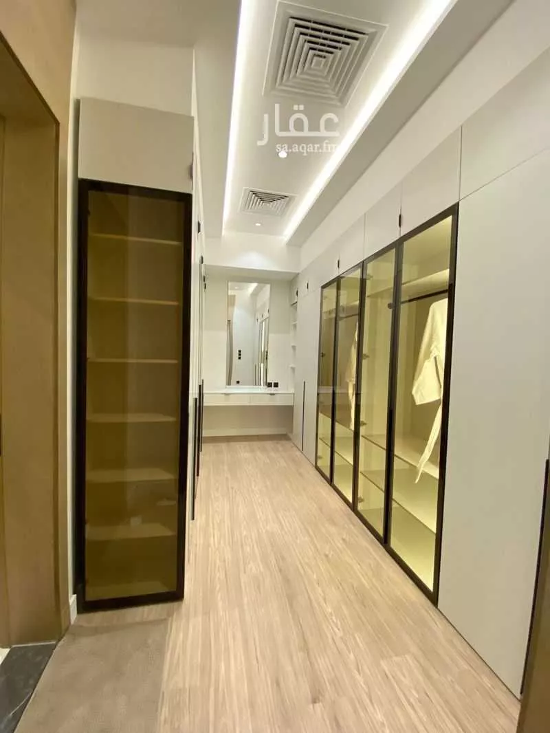دور 7 غرف في الرويس 18