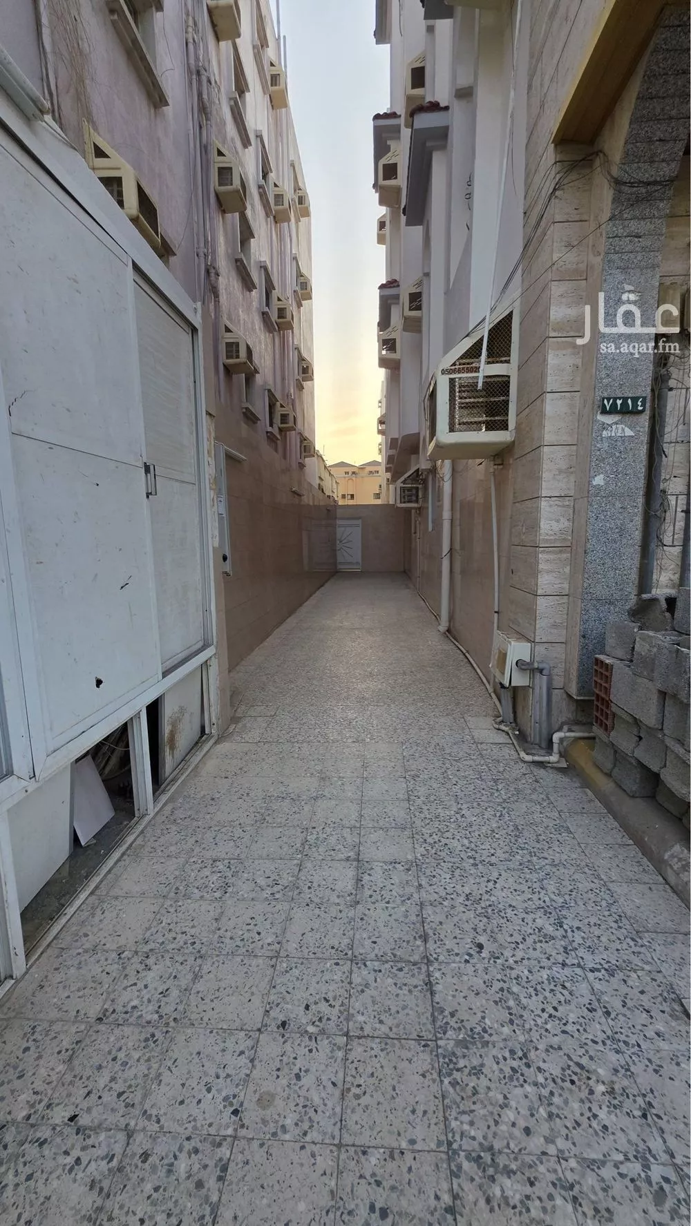 عمارة 825 م² في الرغامة 5