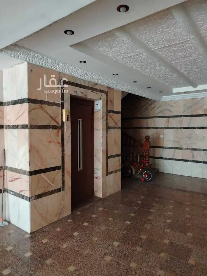 عمارة 990 م² في السلامة 2