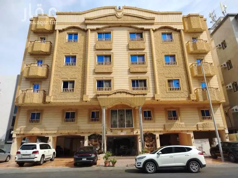 عمارة 990 م² في السلامة 7