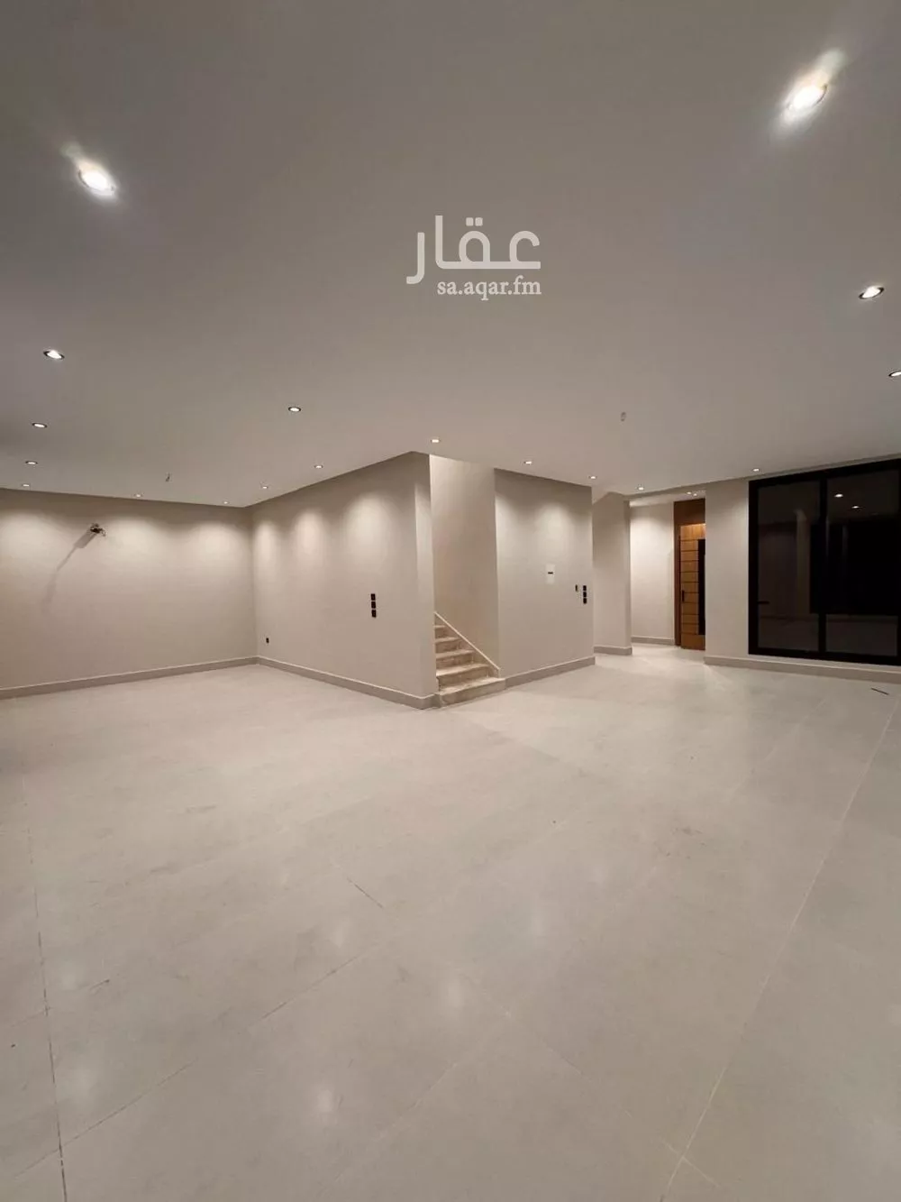 فيلا 10 غرف في الشعلة 12