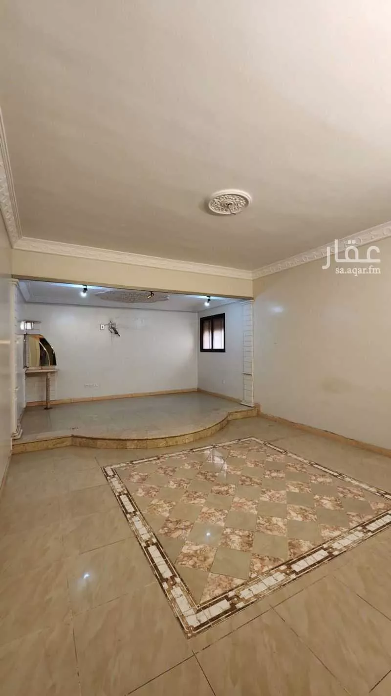 عمارة 660 م² في الرحاب 6