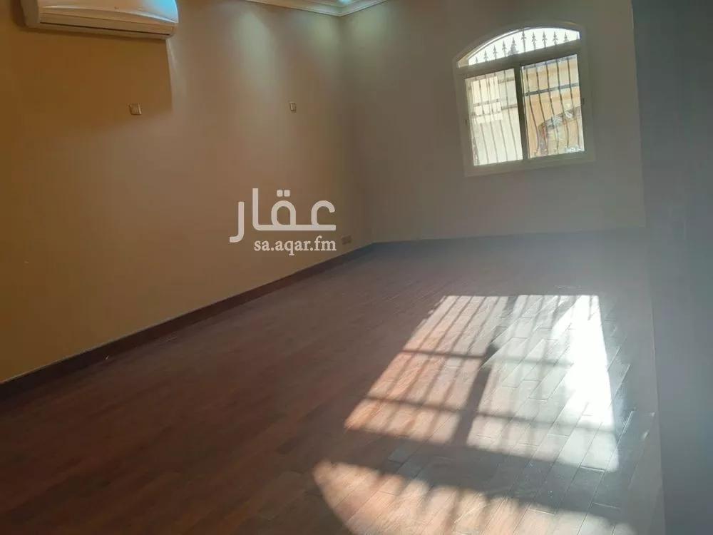 8 bedroom villa in Al Jamiyin 13